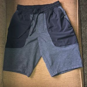 Lululemon men’s short